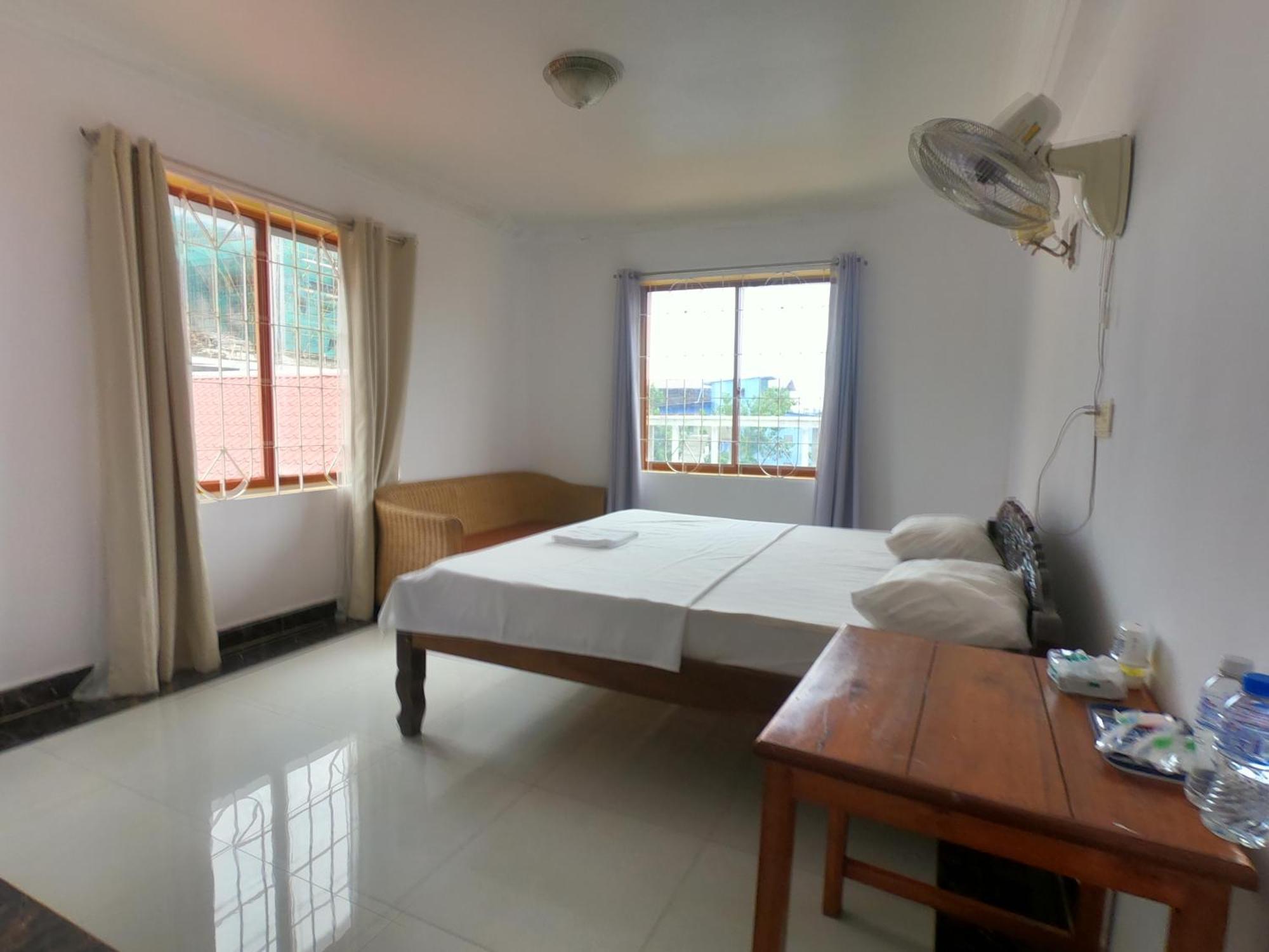 Good Morning Kampot Hotel Bagian luar foto