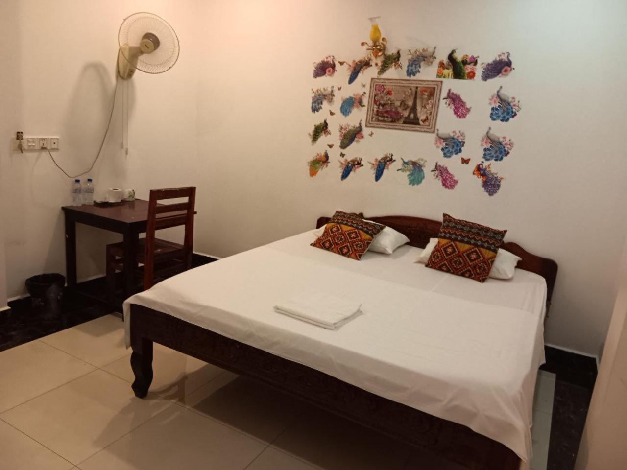 Good Morning Kampot Hotel Bagian luar foto