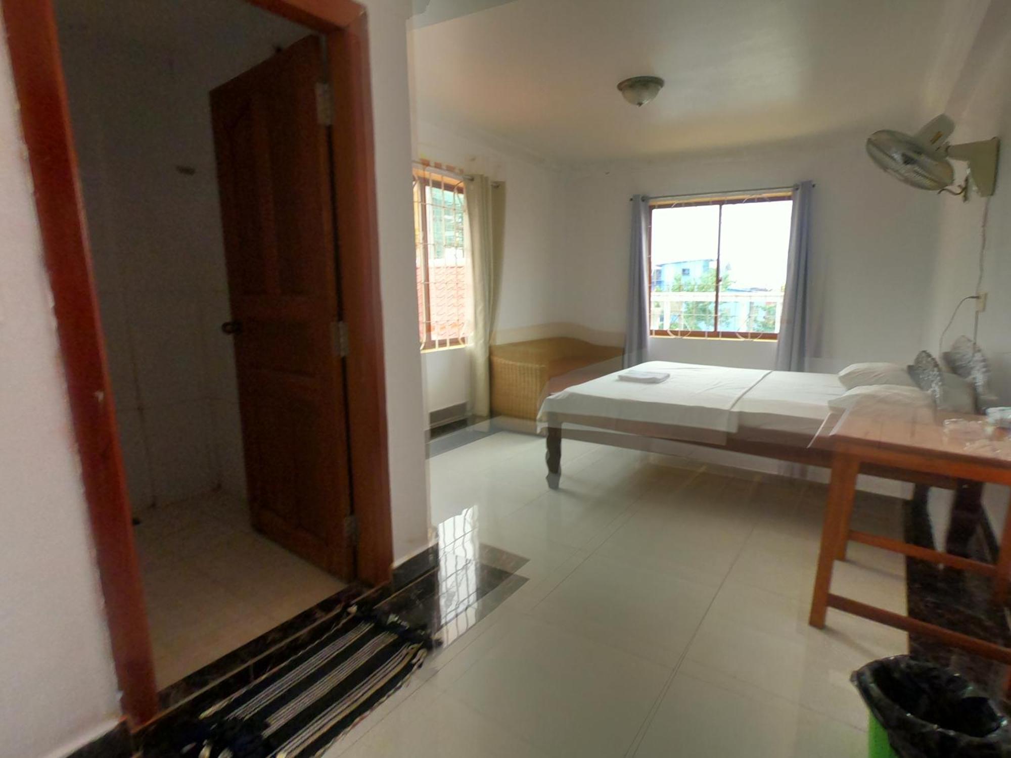 Good Morning Kampot Hotel Bagian luar foto