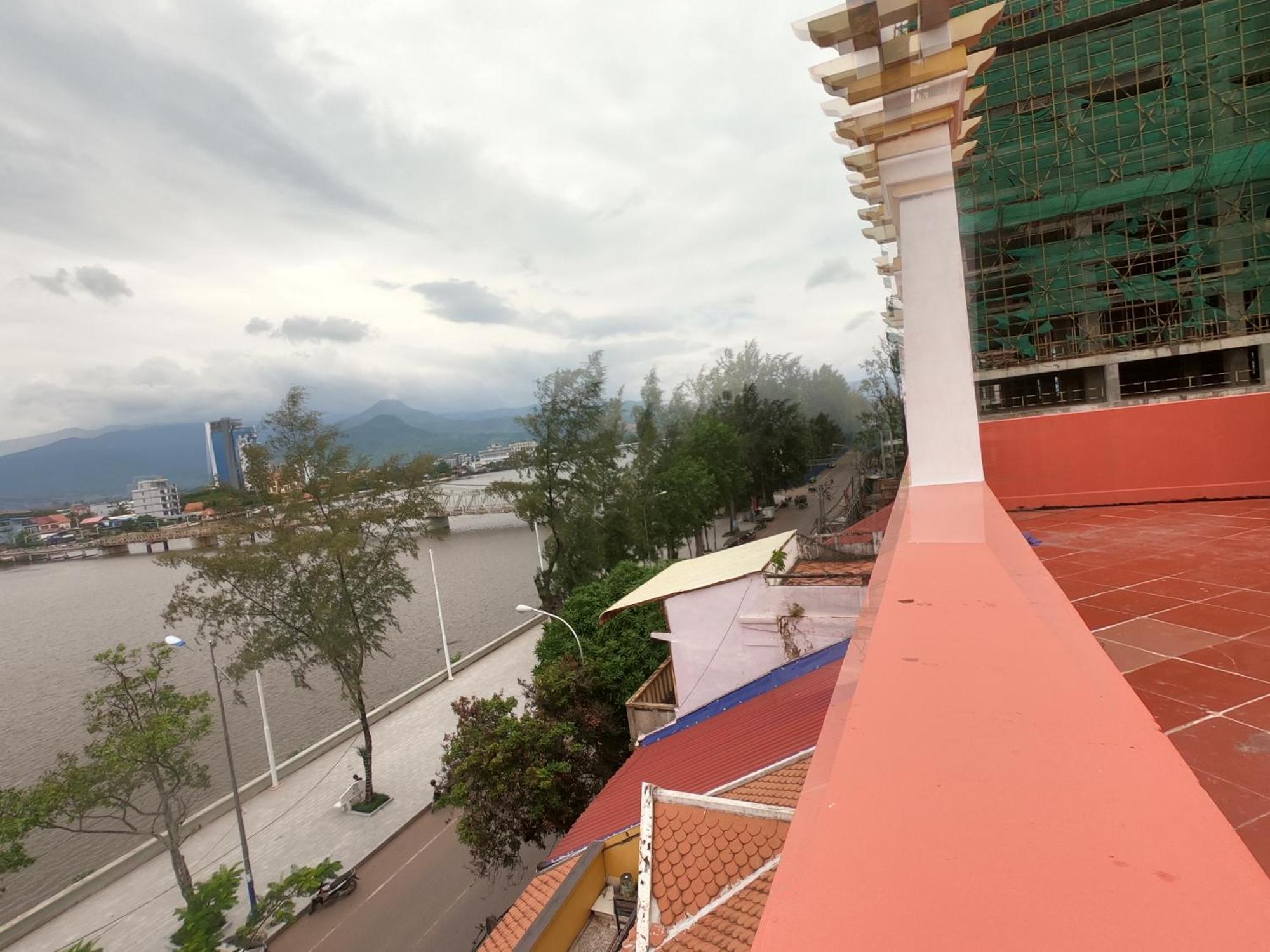 Good Morning Kampot Hotel Bagian luar foto