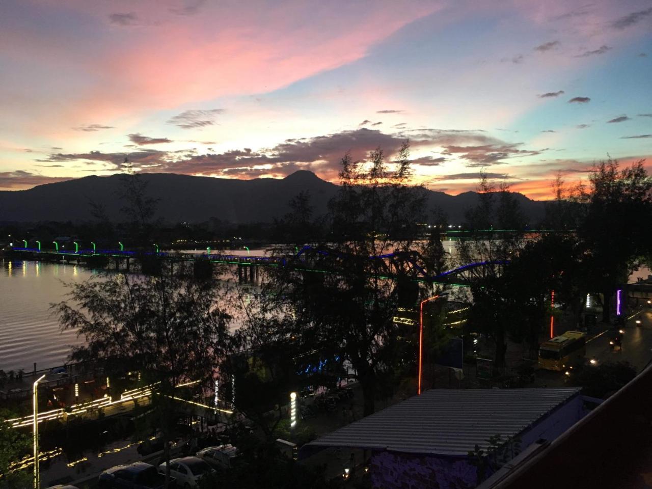 Good Morning Kampot Hotel Bagian luar foto